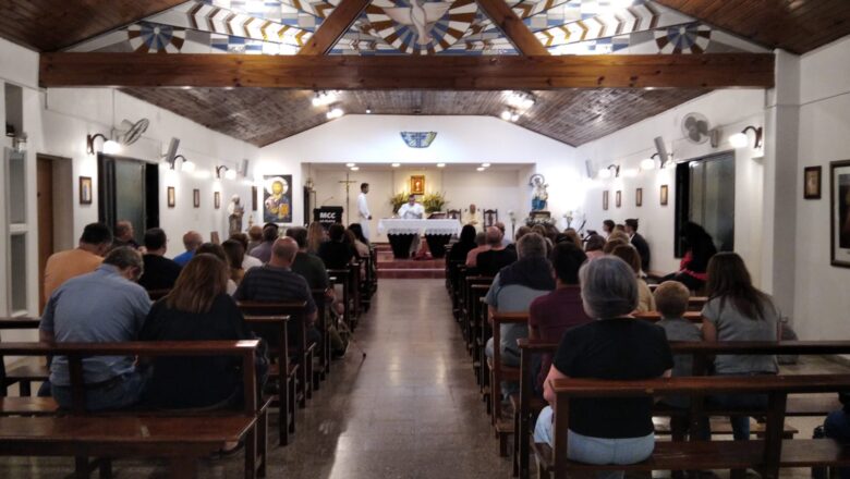 María Madre de la Divina Gracia